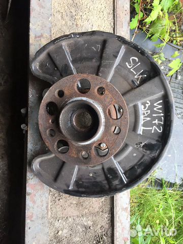 Задний левый кулак на мерседес SLK W172