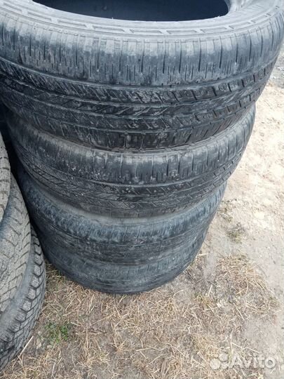 Hankook Radial RA18 235/60 R18