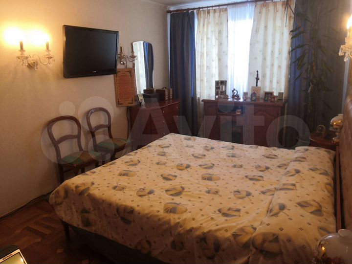 3-к. квартира, 70 м², 3/10 эт.