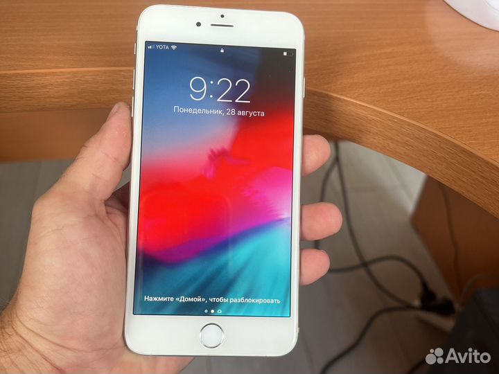 Телефон iPhone 6 plus