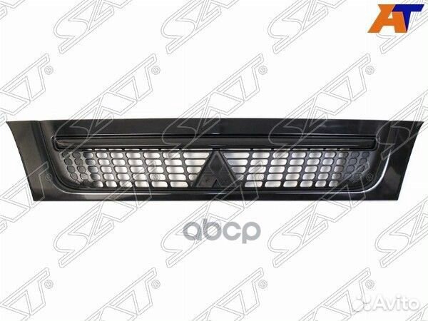 Решетка радиатора mitsubihi canter FE8 03- шир