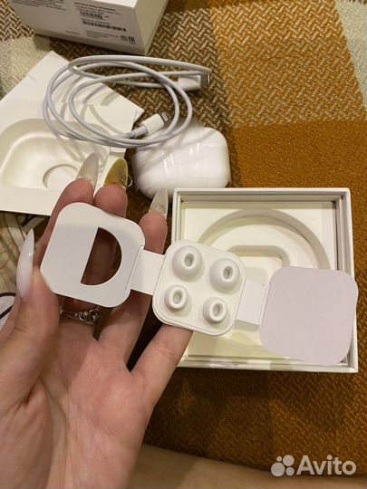 Наушники apple airpods pro