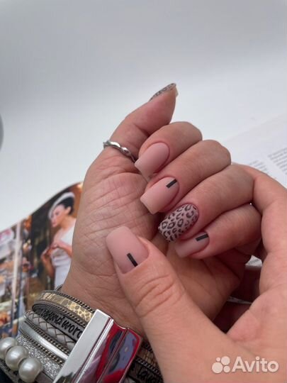 Маникюр / педикюр Парнас