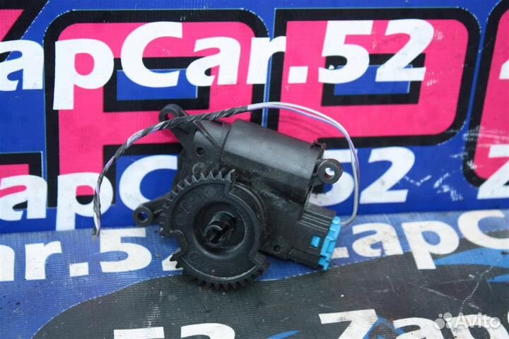 Моторчик заслонки печки Фольксваген Поло Седан