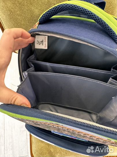 Рюкзак школьный