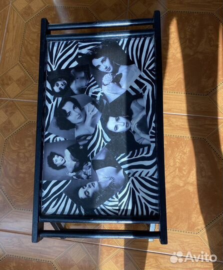 Поднос на ножках, дерево