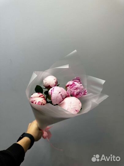 Флорист продавец цветы