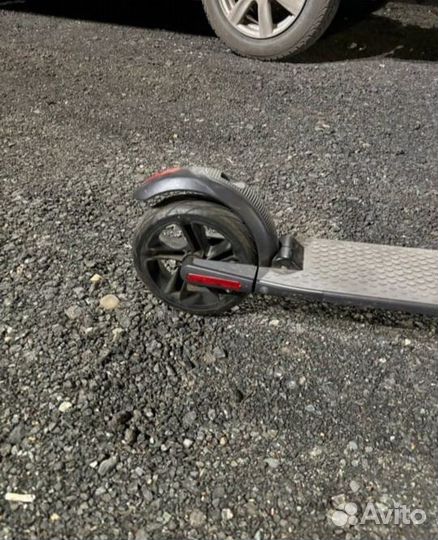 Электросамокат ninebot kickscooter es2