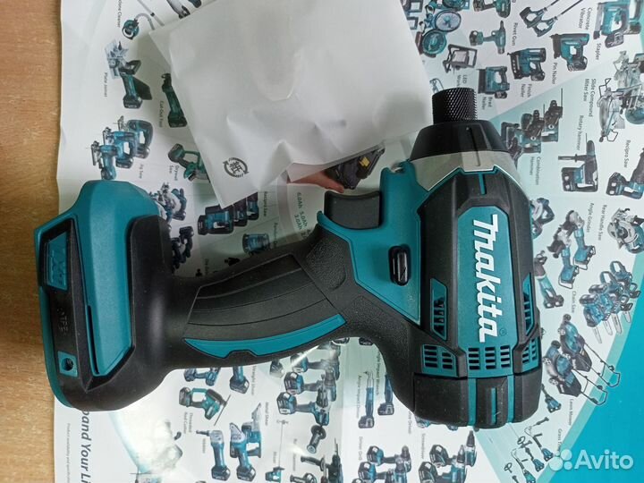 Аккумуляторный ударный шуруповерт Makita DTD152Z