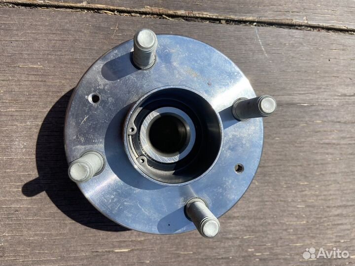 Ступица заднего колеса Aveo T200/T250/T255