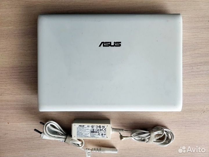 Нетбук asus 1225B