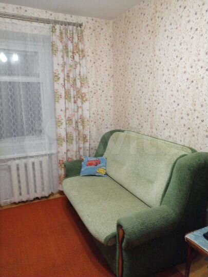 Комната 10,5 м² в 1-к., 4/5 эт.