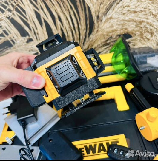Лазерный уровень dewalt