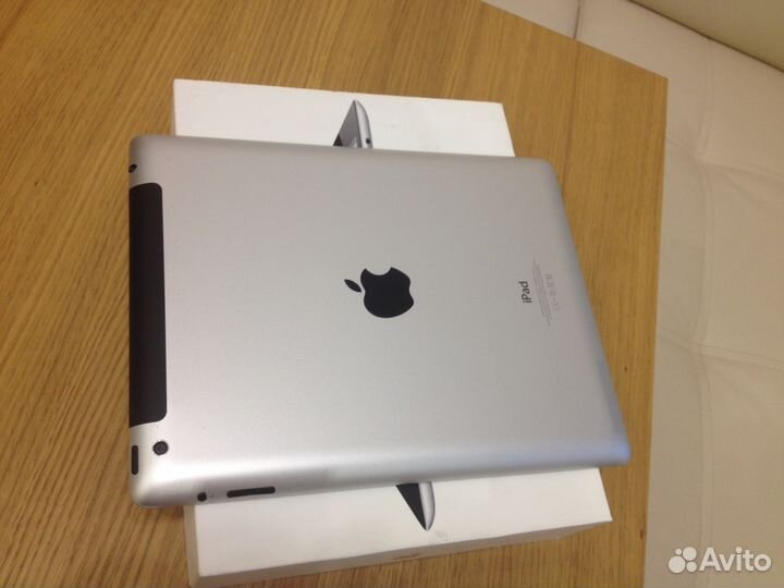 iPad wifi + 3G cellular 32 gb