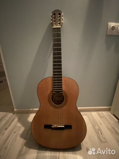 Аккустическая гитара hohner HC 06