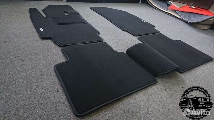 Автоковрики для Chery Exeed TXL, графитовые