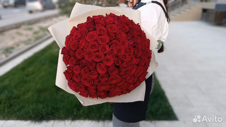 Букет 101 роза Стронг Премиум