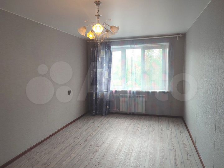2-к. квартира, 54 м², 2/9 эт.