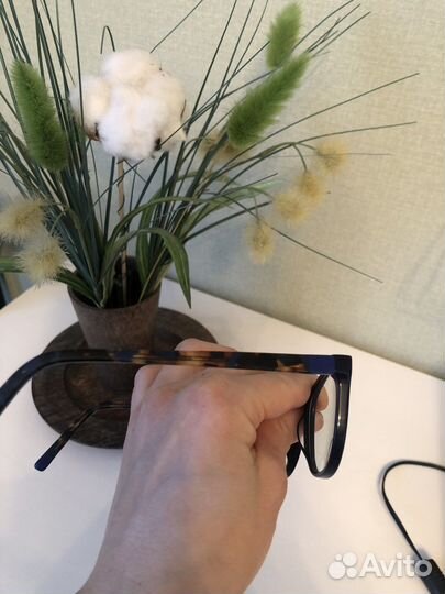 Оправа с линзами -1,25. Футляр