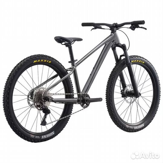 Велосипед Giant STP 26 2021 L metallic black
