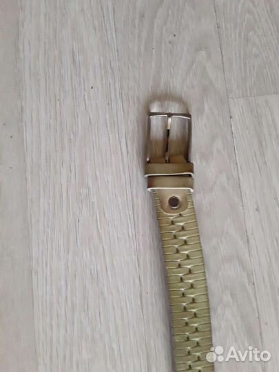 Мужской ремень с пряжкой