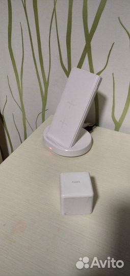Шикарная беспроводная зарядная станция + повербанк