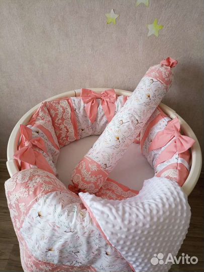 Бортики в кроватку новые