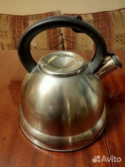 Чайник со свистком