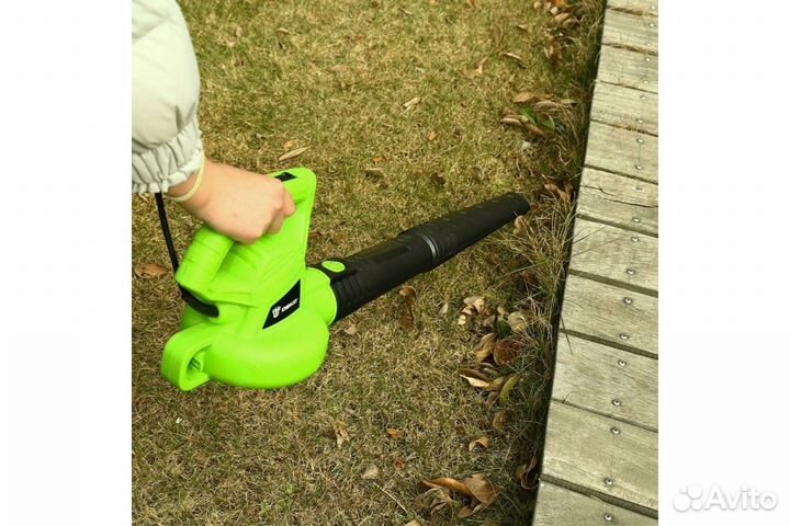 Воздуходувка садовая электрическая Deko dkbl3000