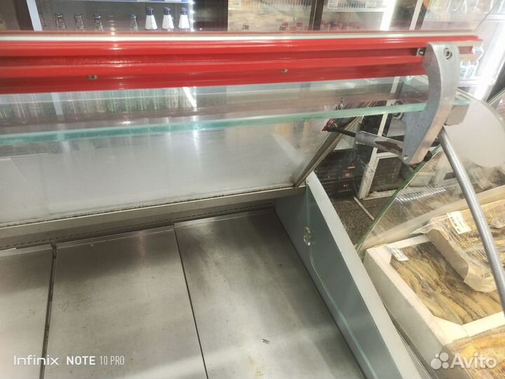 Холодильная витрина бу 1.2 метра