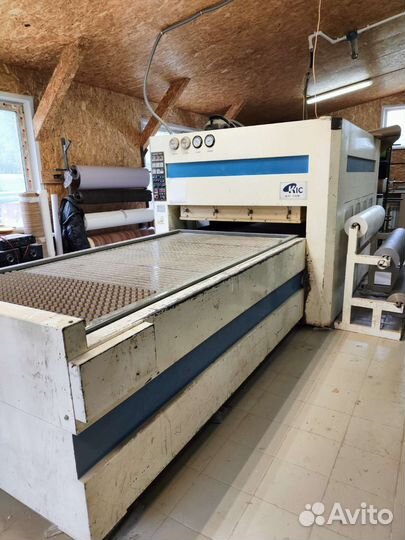 Мембранно вакумный пресс KIC P-260