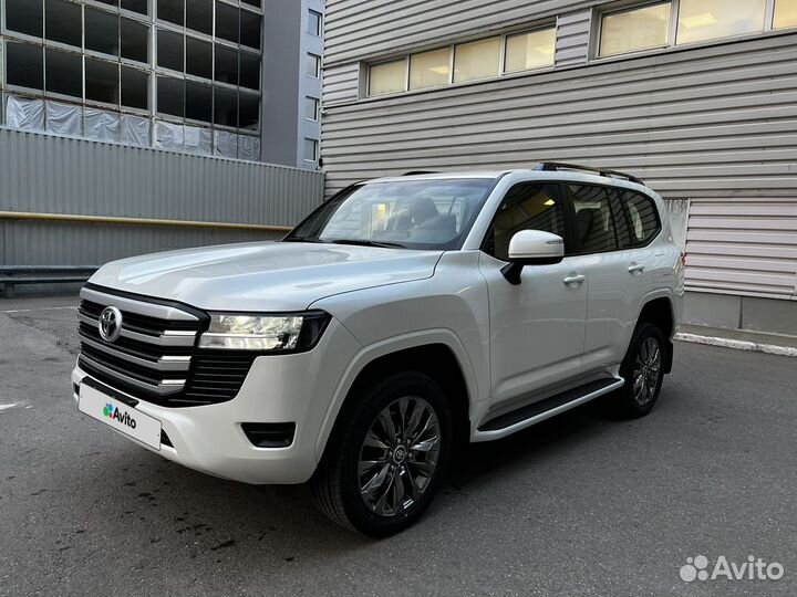 Toyota Land Cruiser 3.3 AT, 2022, 20 км