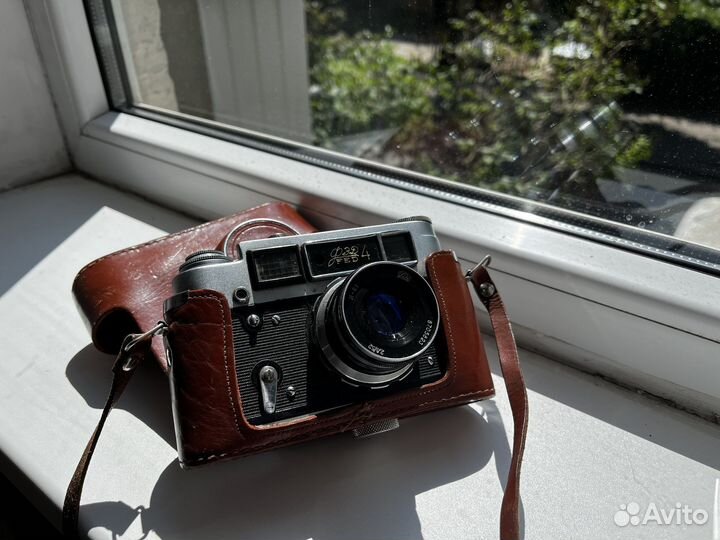 Пленочный фотоаппарат фэд 4