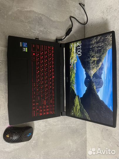 MKT name : Katana GF66 12UE-1052XRU