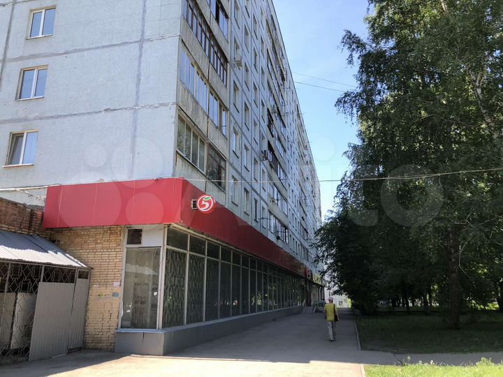 Торговое помещение возле Пятерочки