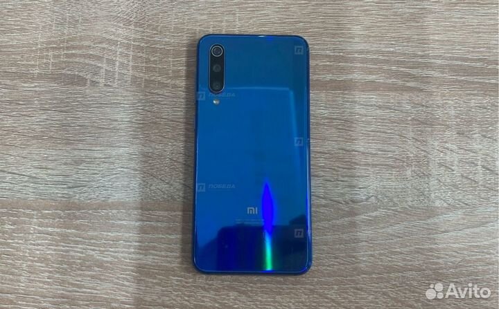 Xiaomi Mi 9 SE, 6/128 ГБ