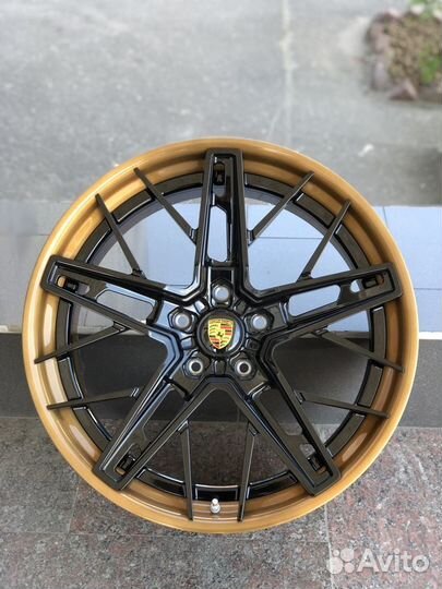 Кованые диски GT Forged R22 для Porsche Taycan