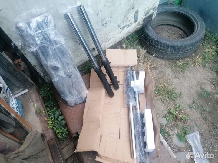 Перья, вилка