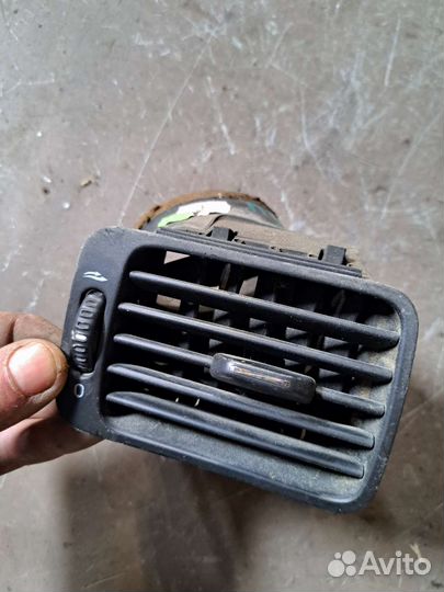 Дефлектор торпеды Volvo S80