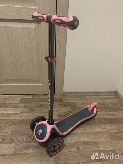 Самокат трехколесный globber