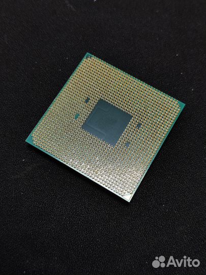 Процессор Ryzen 3 3200G AM4 OEM Новый