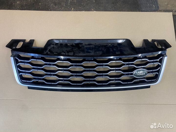 Решетка радиатора Range Rover Sport L494
