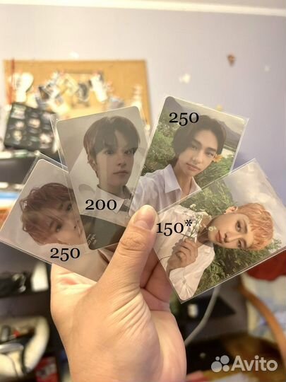 Официальные карточки stray kids