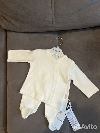 Комплект для малыша на выписку