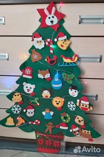 Елка из фетра