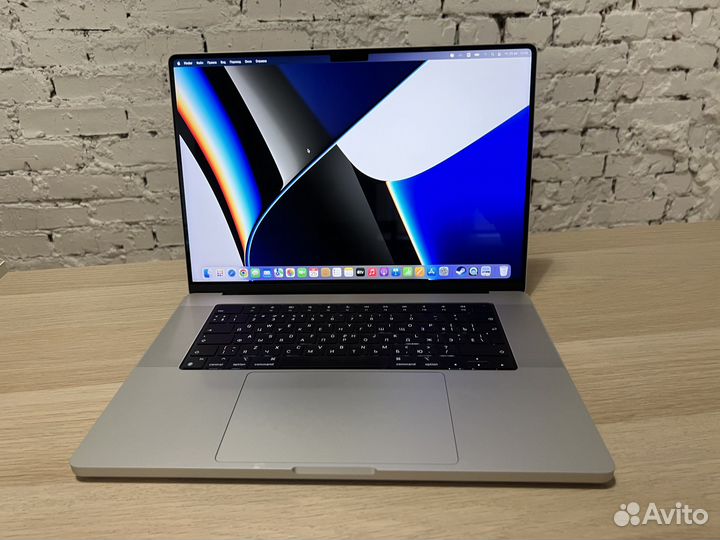 Новый MacBook Pro 16 (M1 Pro) 16 гб, 1 тб SSD