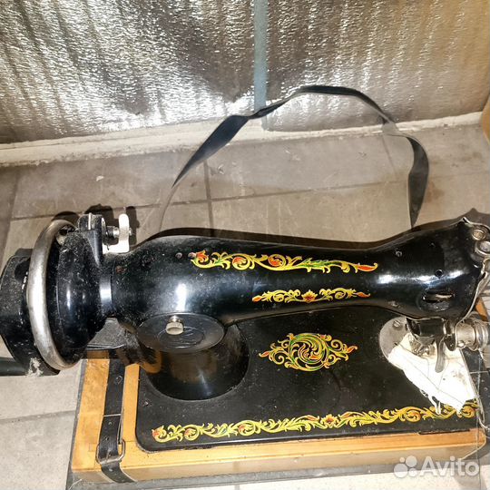 Швейная машинка