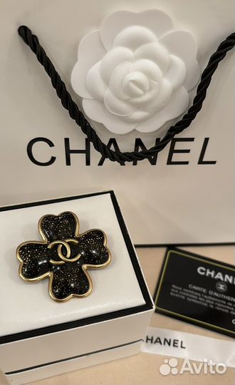 Chanel брошь Limited Edition cruise