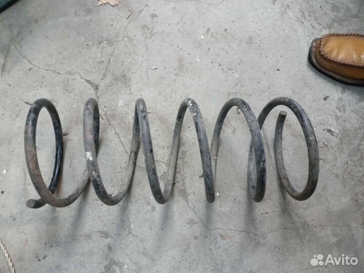 Поворотный кулак пежо 106