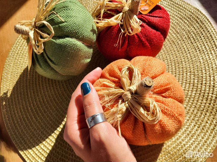 Тыква декоративная на хэллоуин